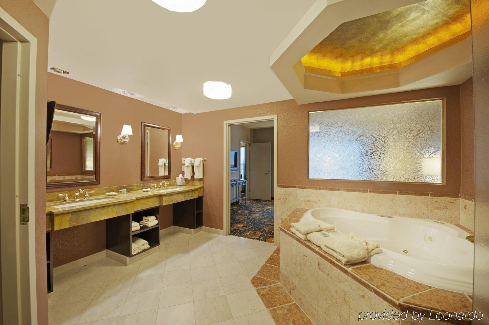 Mystic Lake Casino Hotel Prior Lake Room photo